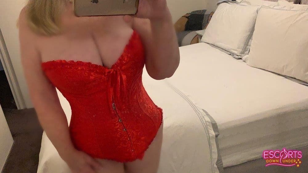 Classy BUSTY Sexy Milf Chanel, Surry Hills — photo 7