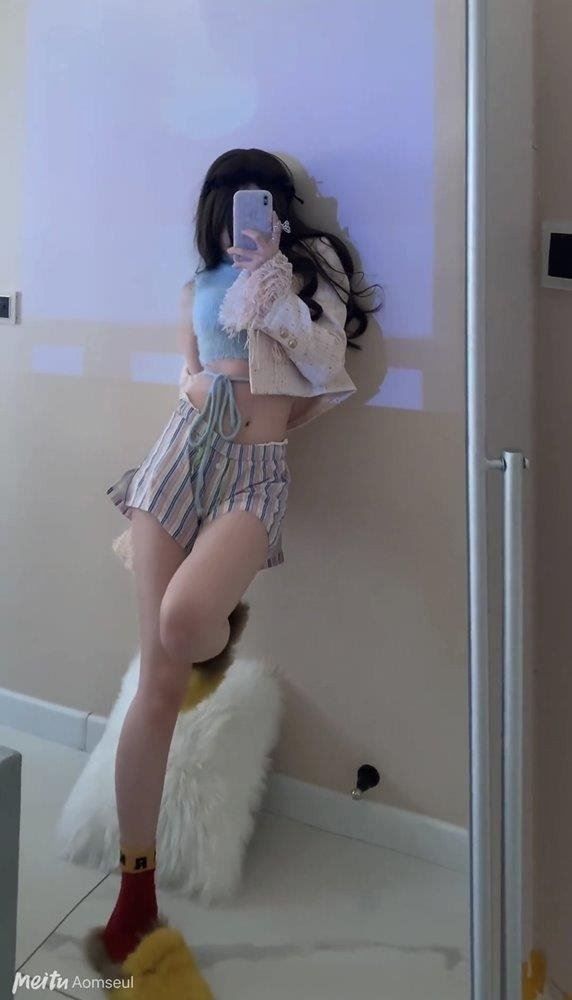 LIC K ME X X, Mascot — photo 8