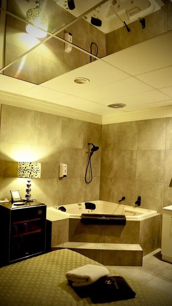 VIP Suite 0489 900 830, Civic — photo 6