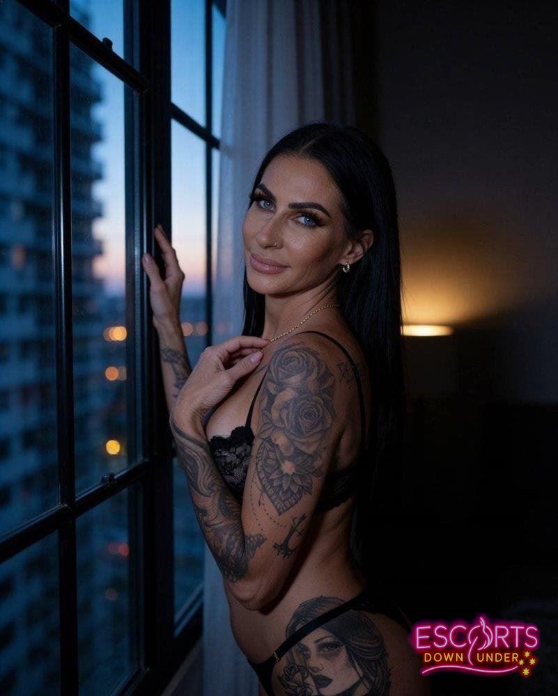 Josie Jane, Surfers Paradise — photo 8