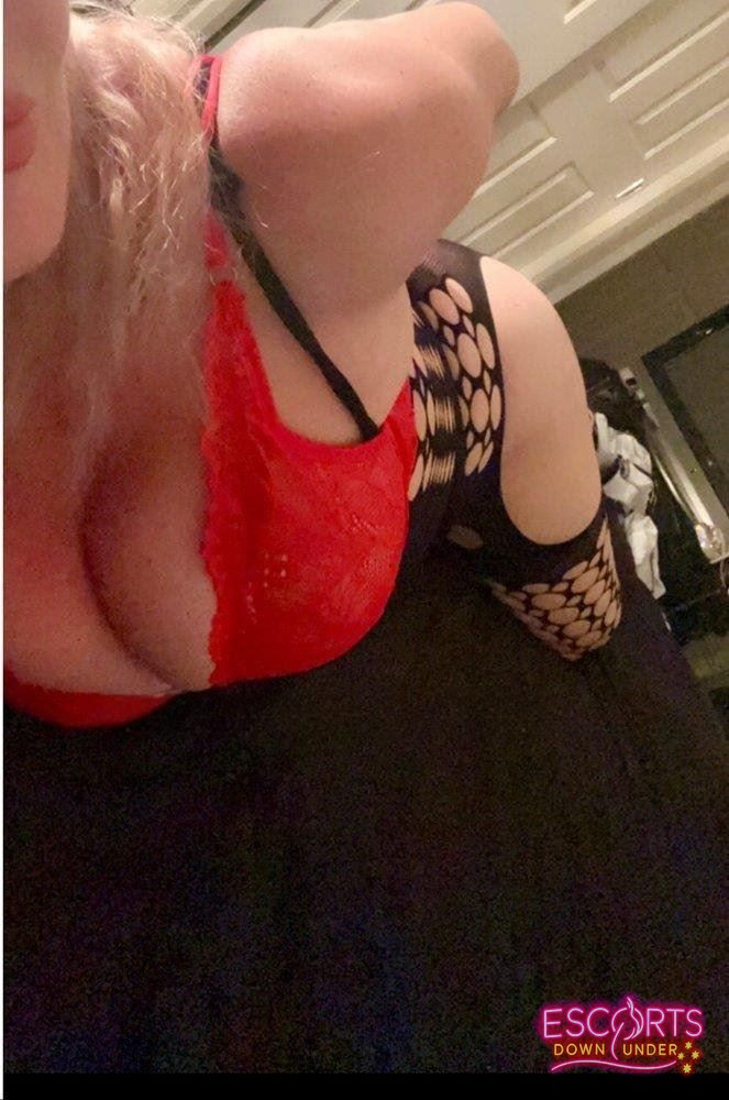 Jess Older Women are better Lovers Double bay Private escort, Double Bay — photo 7