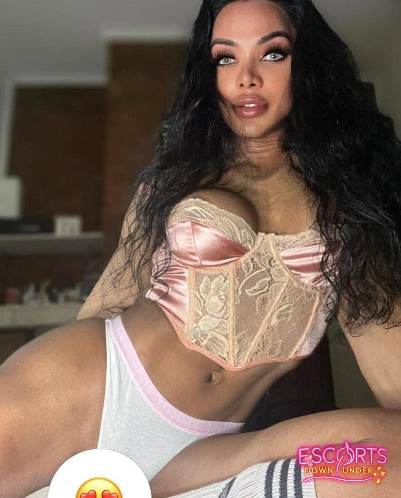 GORGEOUS EXOTIC BABY NIKKI, Southbank — photo 4