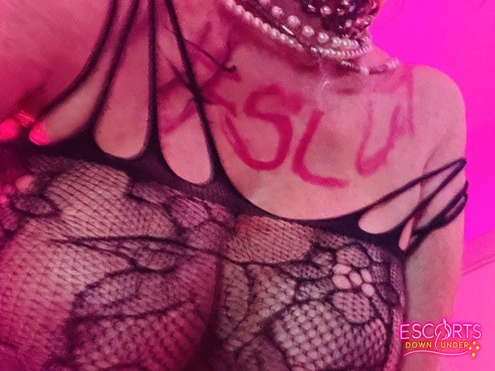 Hayley Raw Blow, Sydney CBD — photo 10