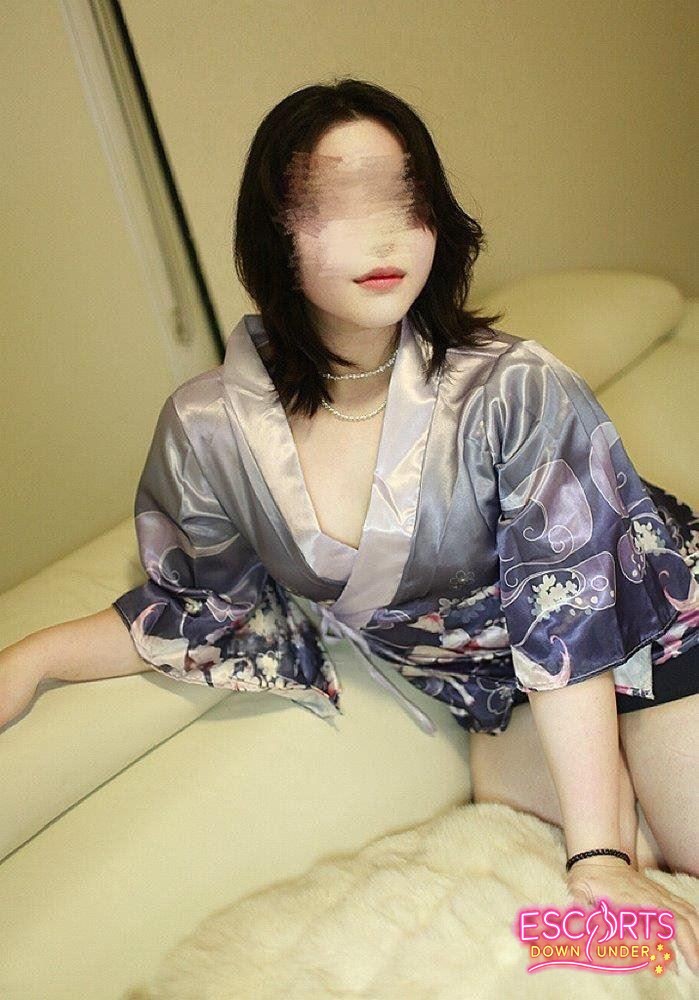 Yuki Asian angel, Chatswood — photo 4