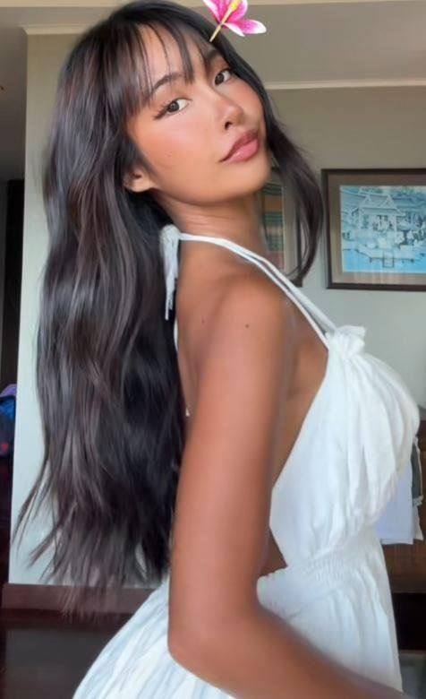 Celine, Epping