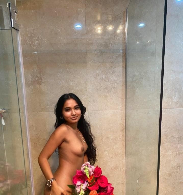 hotyoungslutty, Paddington