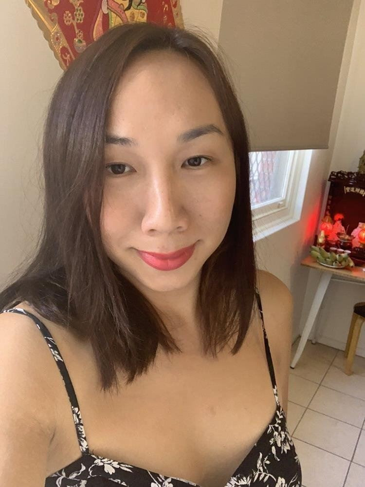 TS Kim Beauty, Ashfield