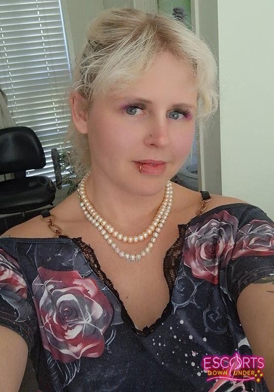 Laura1988, Pakenham — photo 4