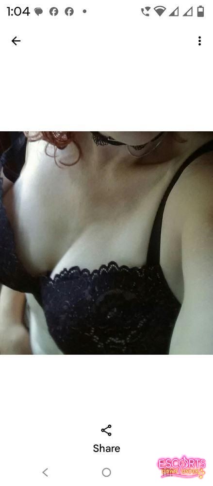 Lilly Fox, Logan — photo 9