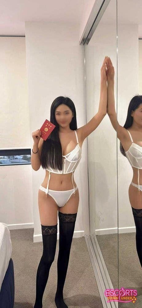 Japanese nuru wet massage deep throat queen, Surfers Paradise — photo 5