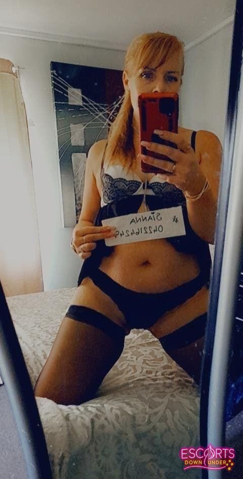 Miss Sianna, Goodna