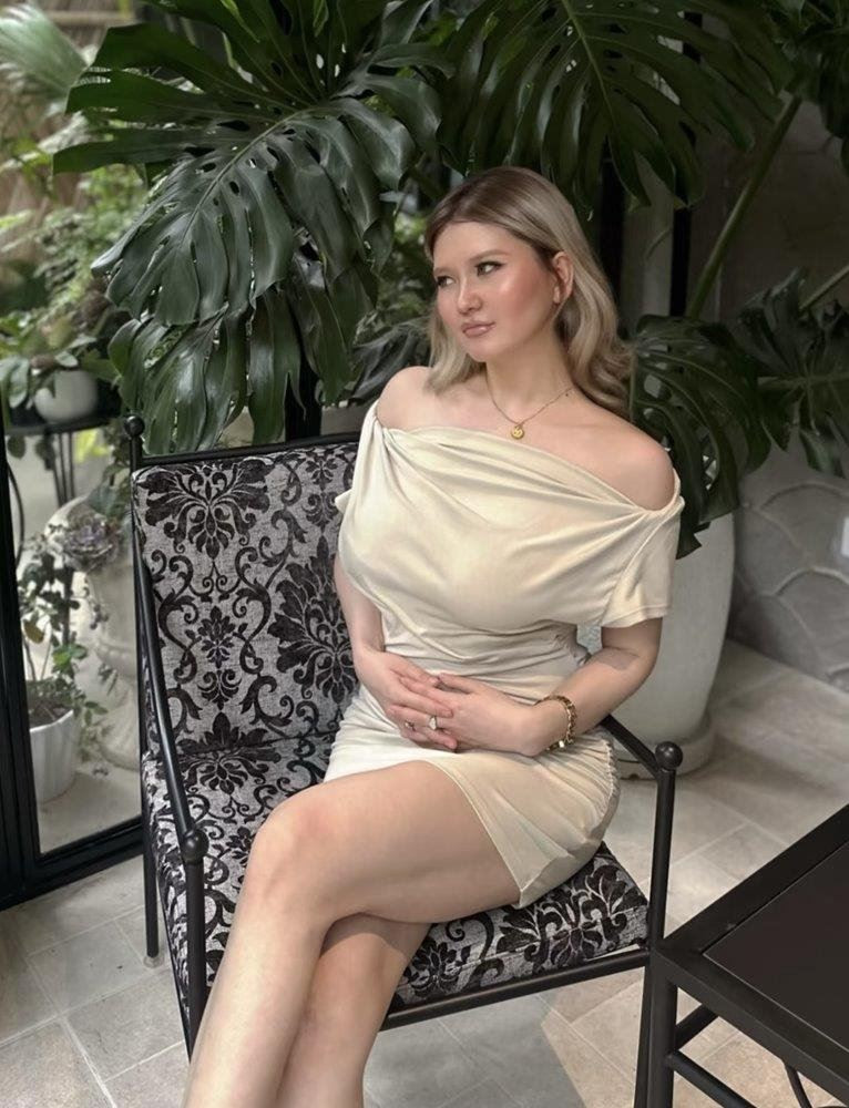Gym Party Girl Carmen Big Tits Butts 38EE, Mount Hawthorn — photo 3