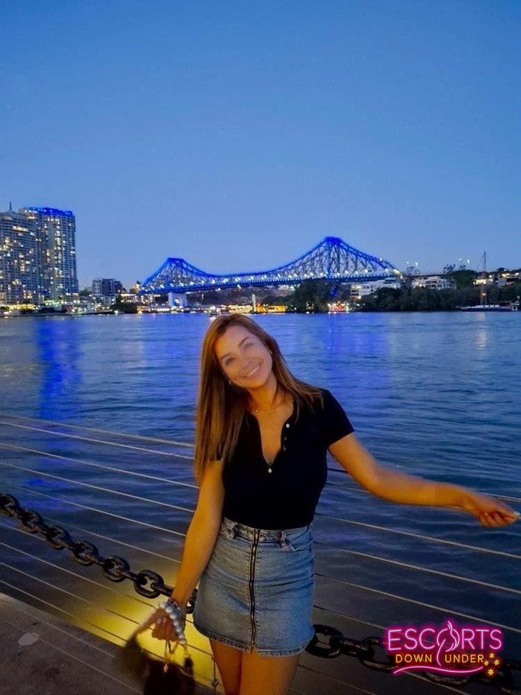 Anita Brownie, Surfers Paradise — photo 6