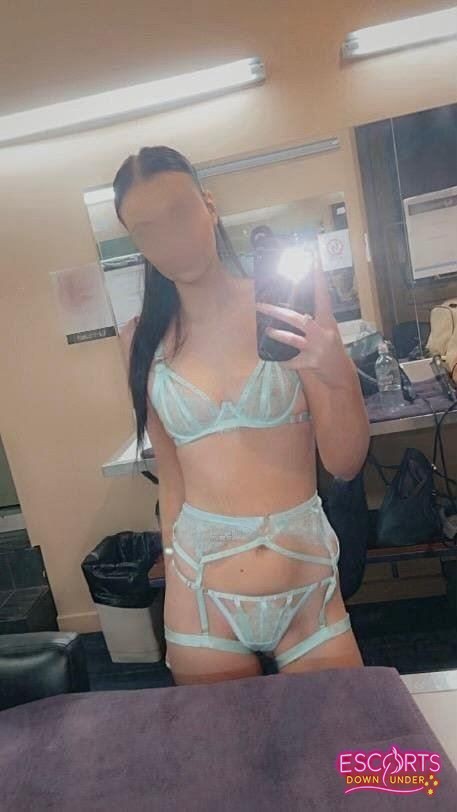 Olivia18YO, Melbourne CBD — photo 3