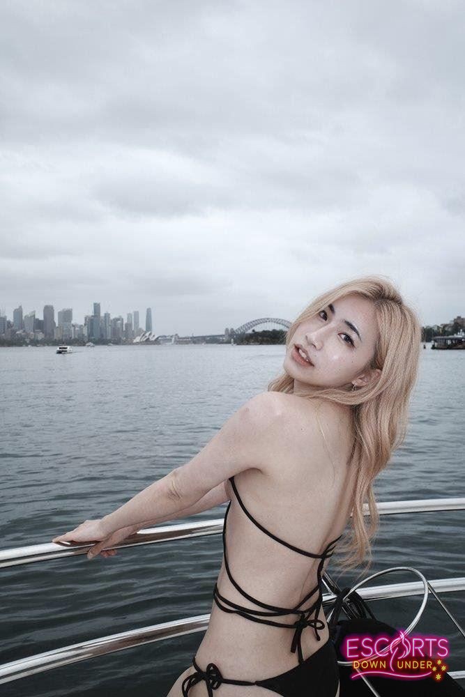Pixiexx, Pyrmont