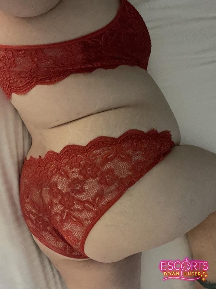 Poppin Curvy, Kanwal — photo 6