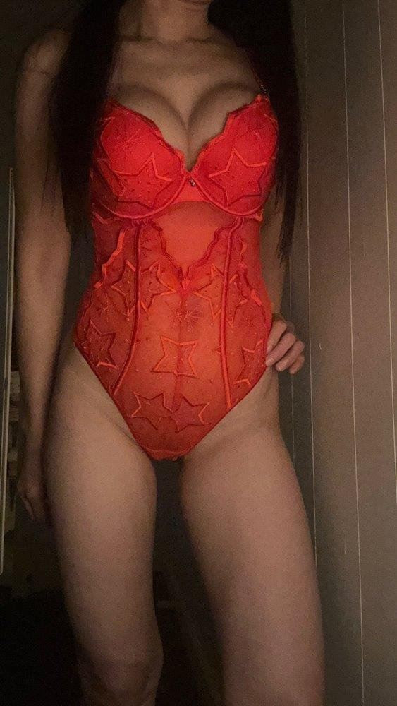 Annie Love XXX, Orange CBD — photo 2