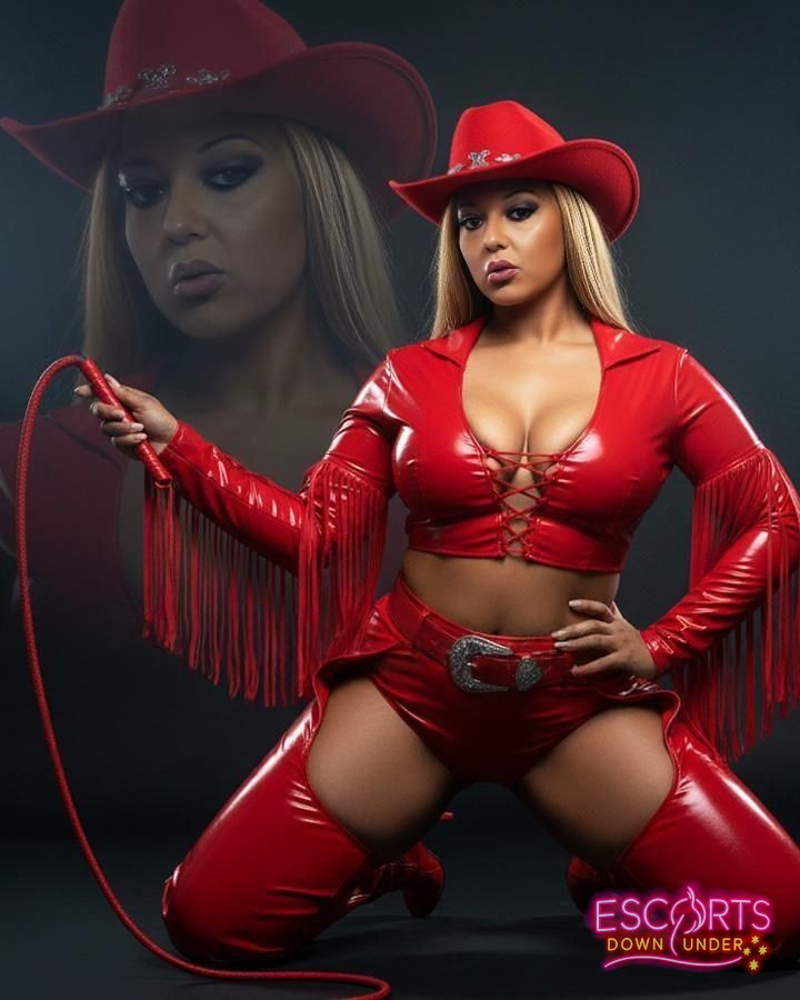 Sexy Hot Milf Larissa, Hamilton — photo 3