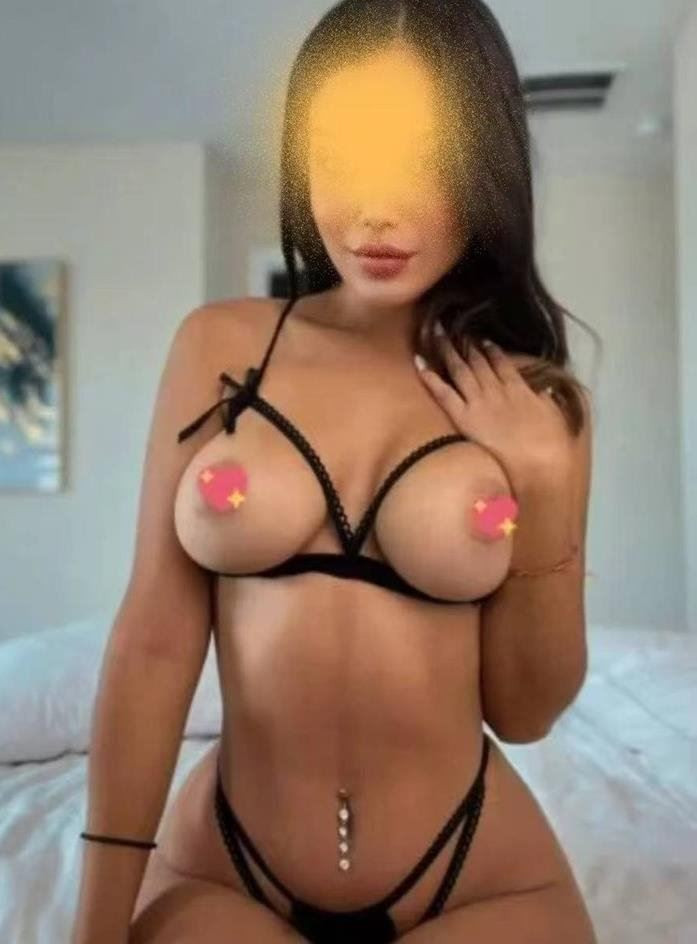 Party animal alcohol strip show lesbian show 24 hrs availabl, Broadbeach