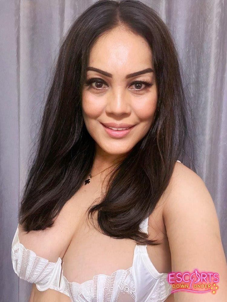FATIMA HUDA 0415264794, Albury CBD