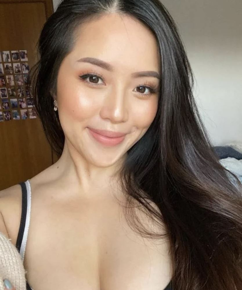 Bella, Chadstone