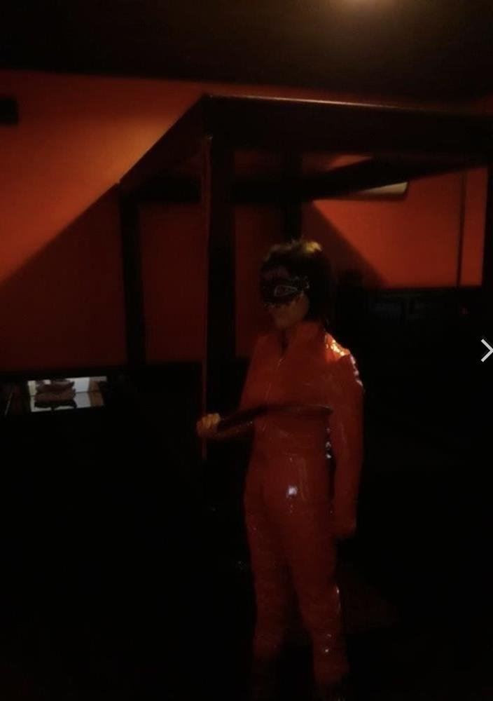 Asian Mistress, Clearview