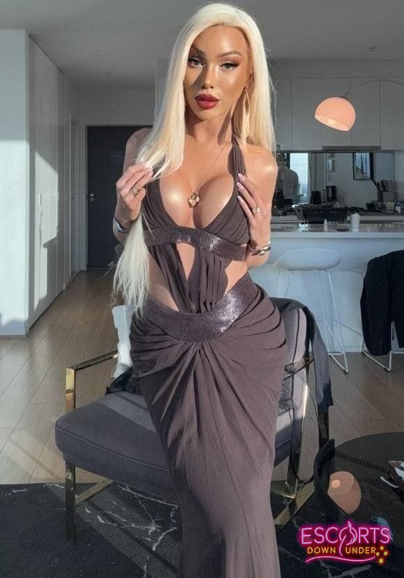 Ts bombshell DEE, Perth CBD