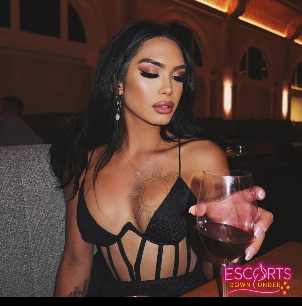 Ts Adriana New in Town Your wild Ts experience, Perth CBD — photo 4