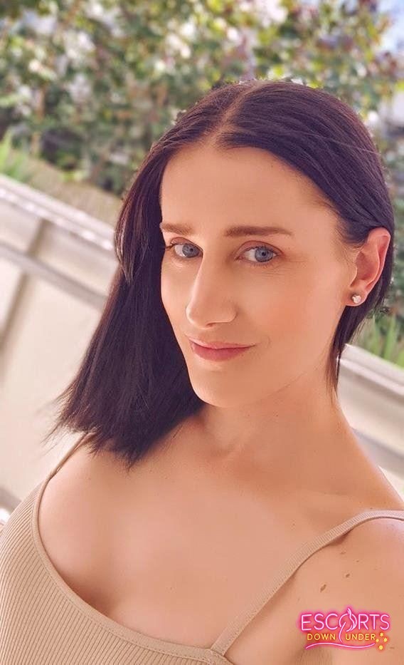 TsCaetlyn, Melbourne CBD