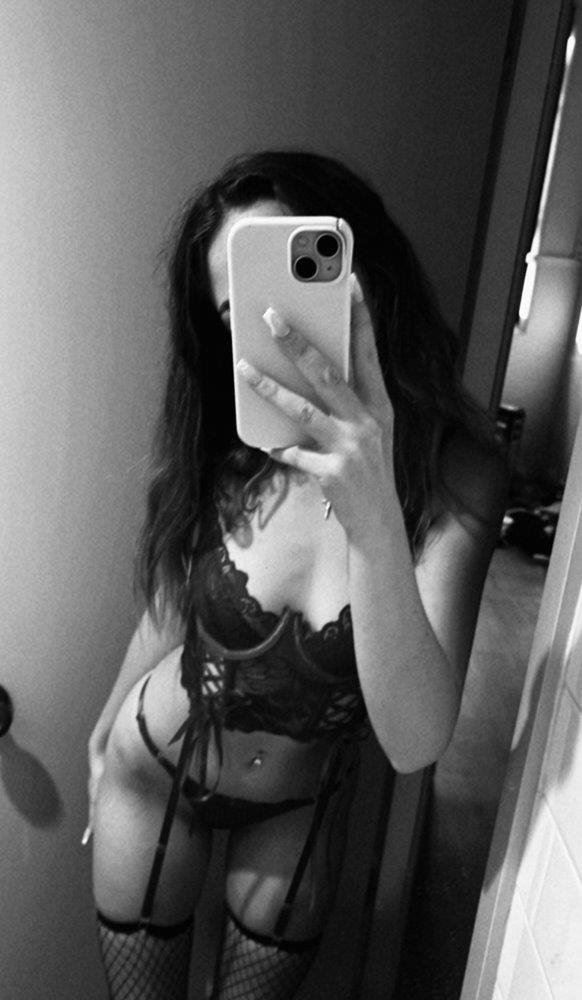 Ayla, Newcastle West