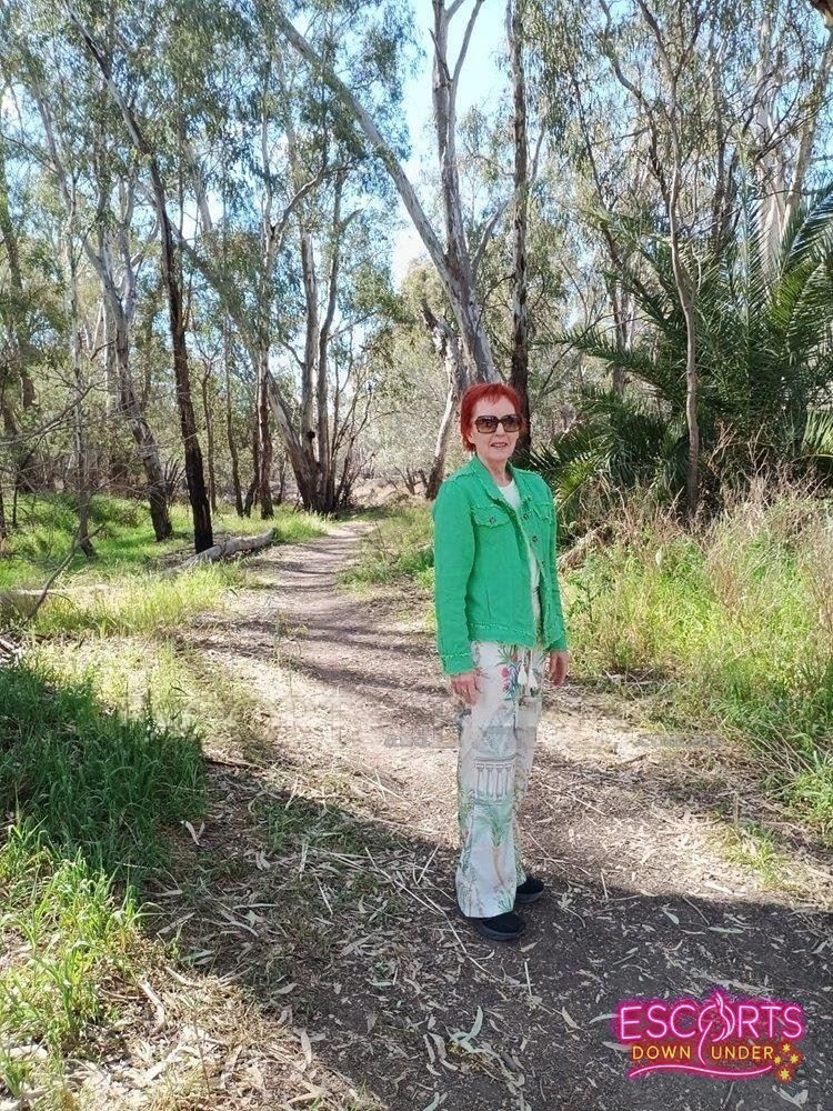 Linda Jones, Wentworth