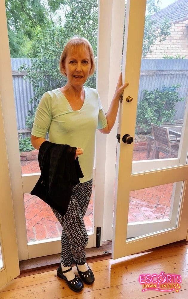 Linda Jones, Wentworth — photo 11