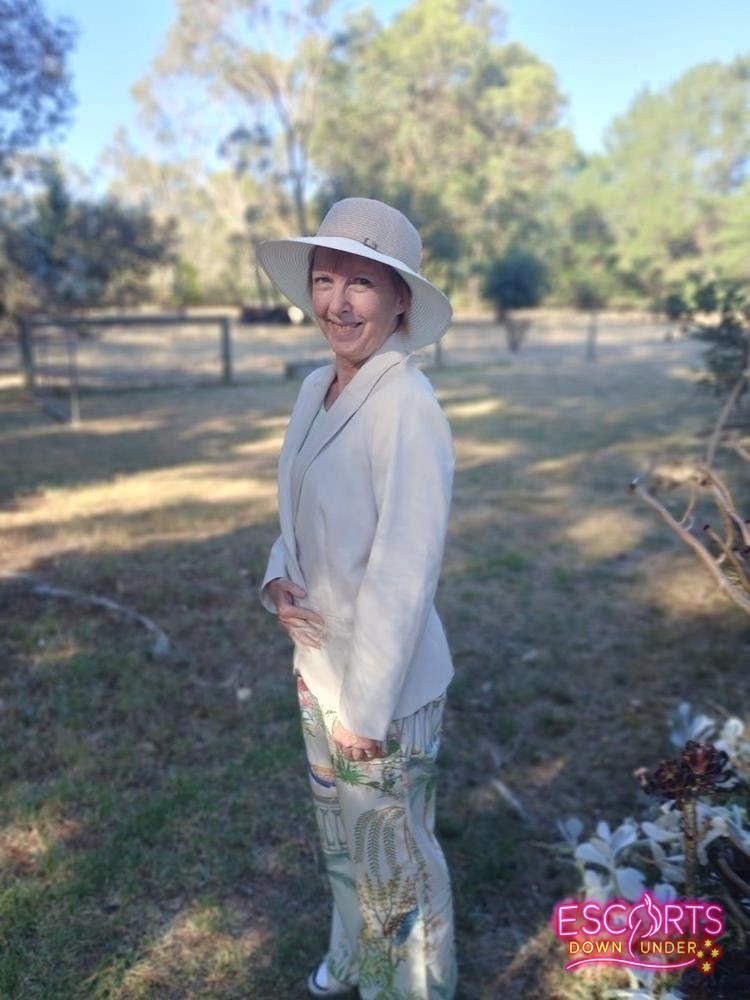 Linda Jones, Wentworth — photo 2