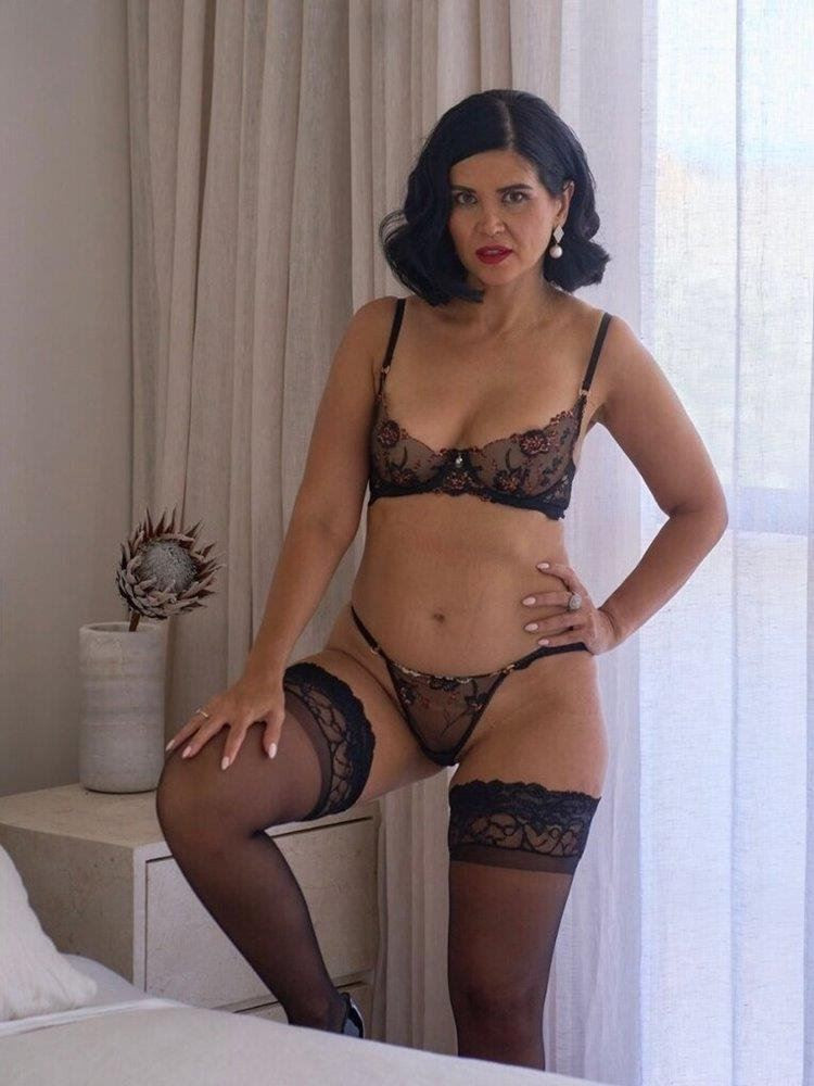 BJ queen Kiko, South Brisbane — photo 3