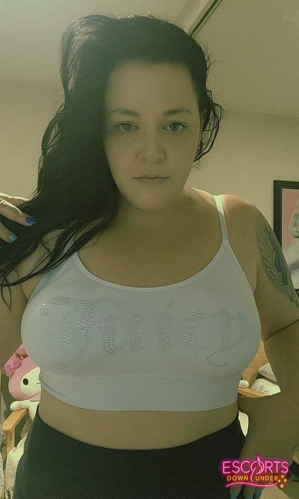 Voluptuous Vanessa, West Melbourne — photo 2